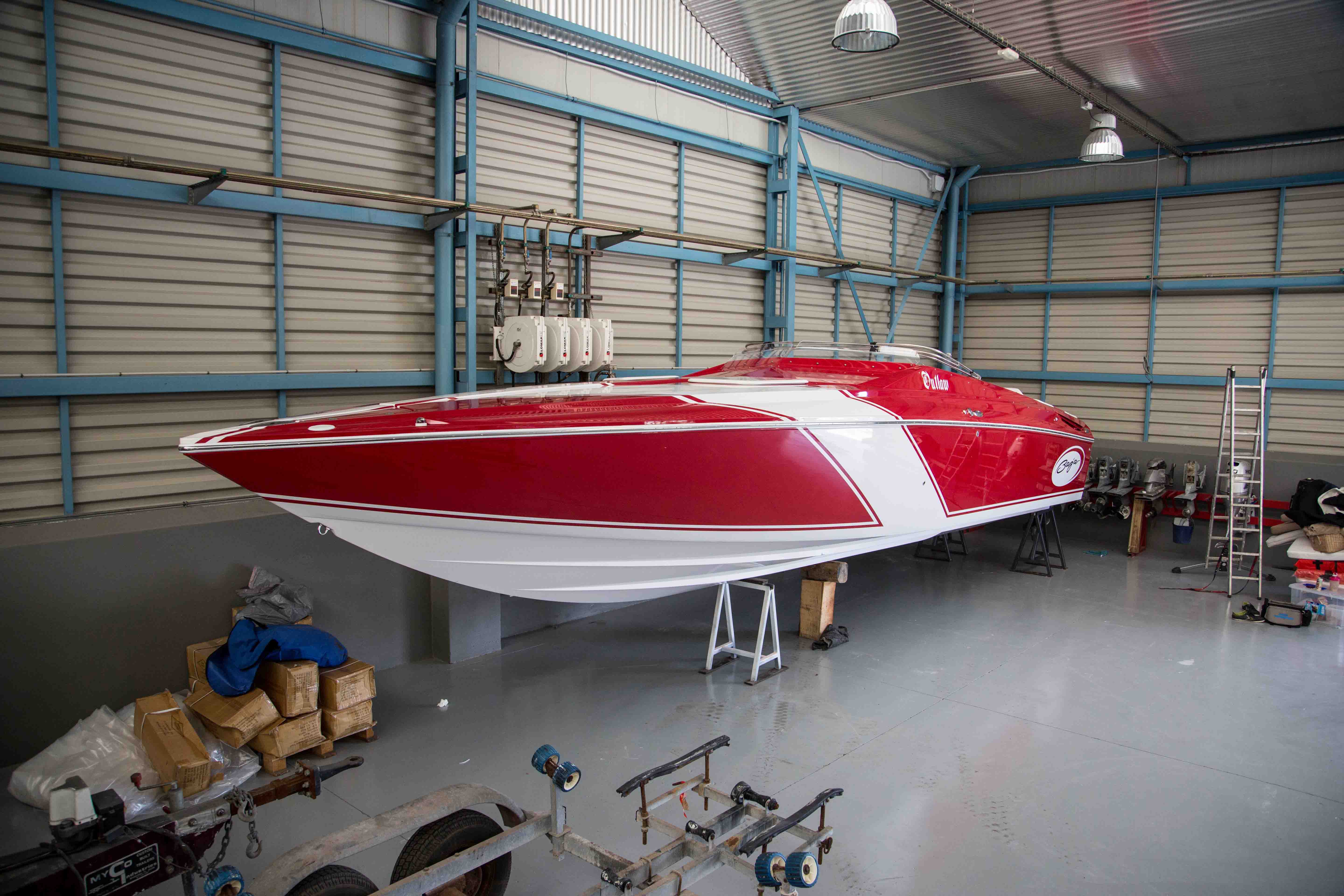 Baja Outlaw 35