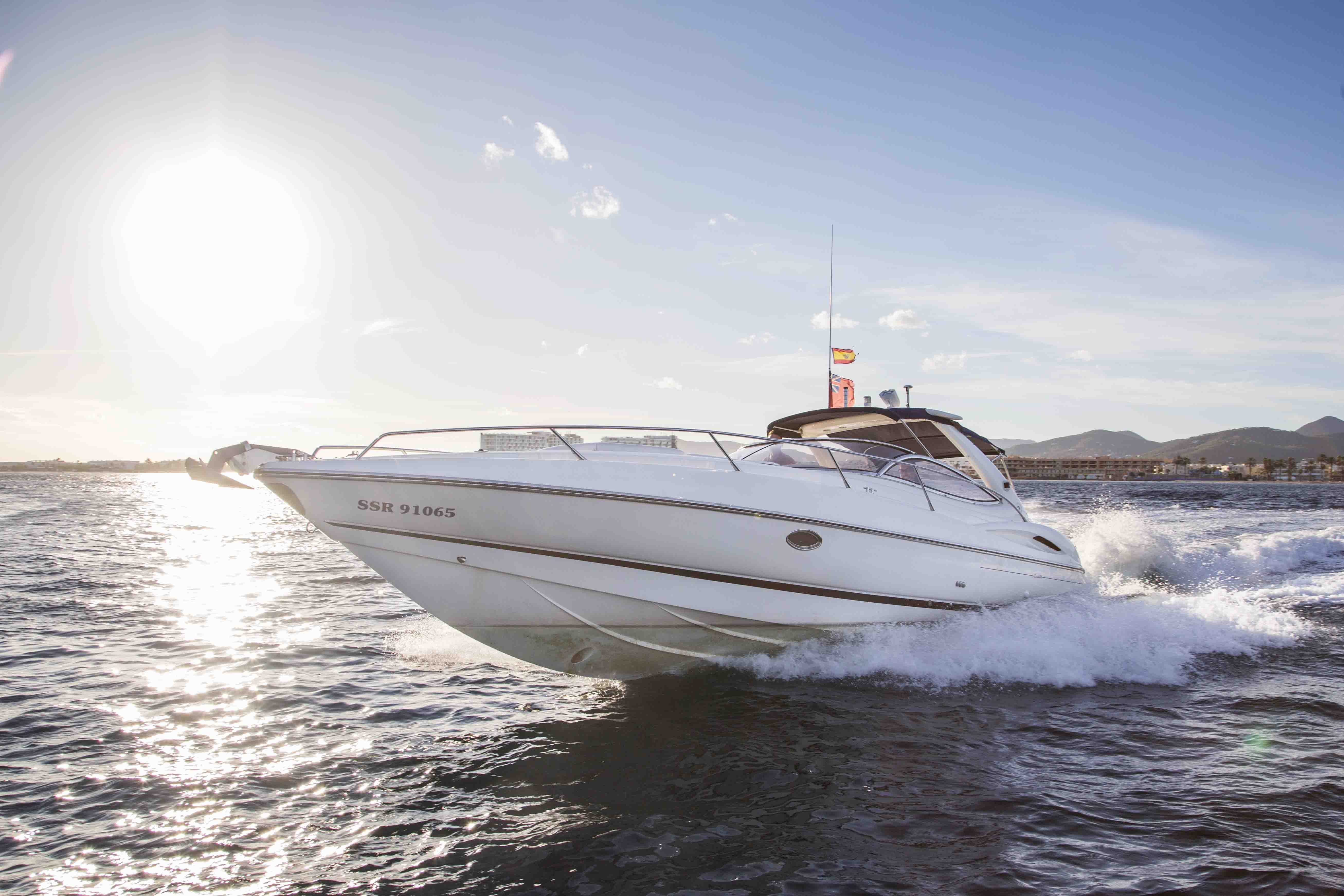 SUNSEEKER SUPERHAWK 34